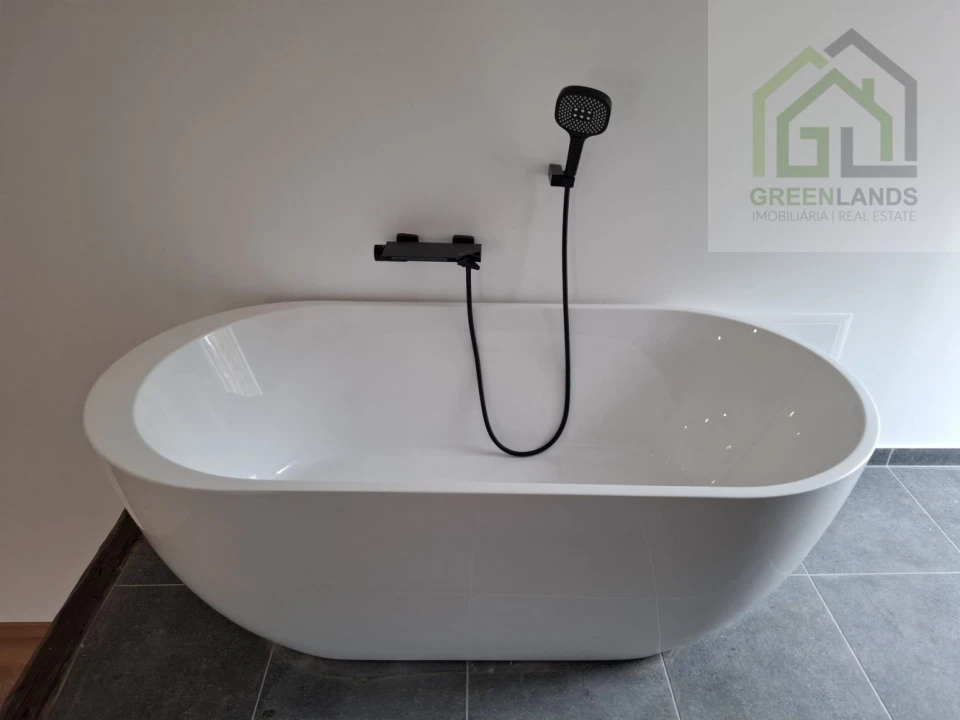 Moradia T3 para Venda em Ázere e Covelo Foto 44