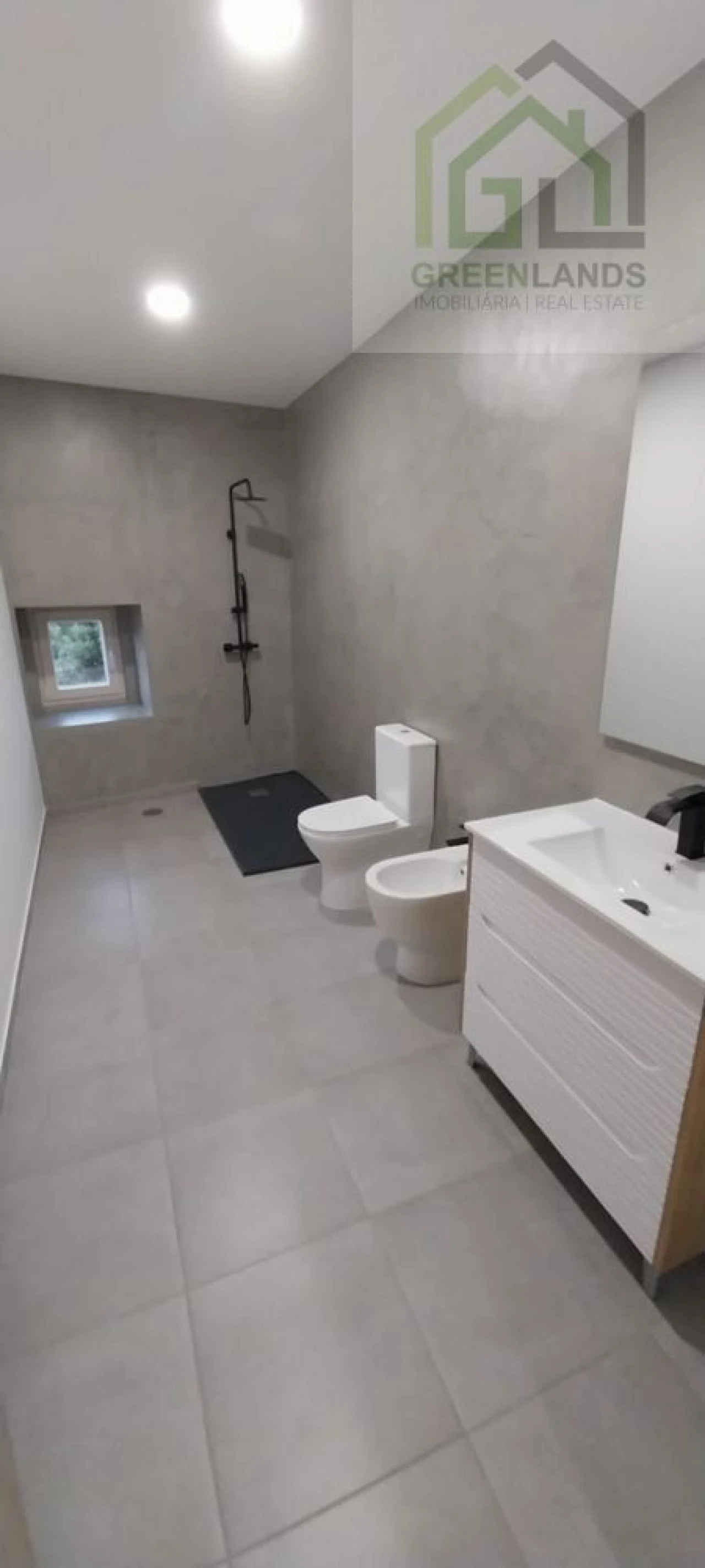 Moradia T3 para Venda em Ázere e Covelo Foto 51