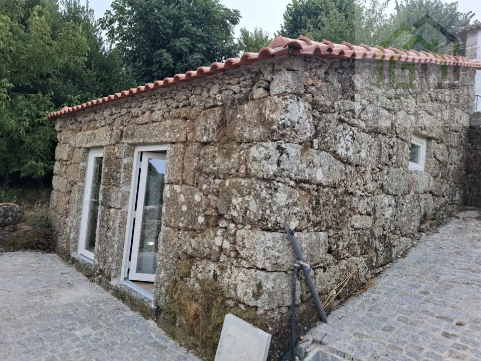 Moradia T3 para Venda em Ázere e Covelo Foto 26