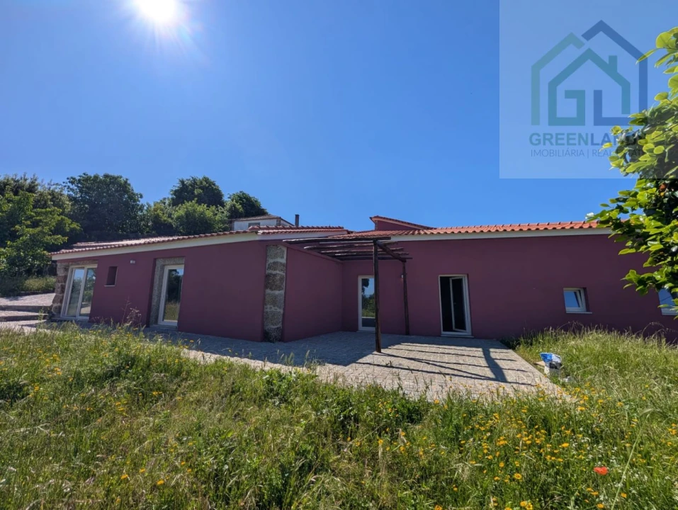 Moradia T3 para Venda em Ázere e Covelo Foto 54