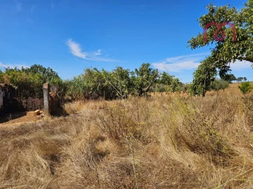 Quinta T2 para Venda em Rio de Moinhos