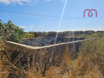 Quinta T2 para Venda em Rio de Moinhos