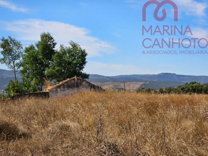 Quinta T2 para Venda em Rio de Moinhos Foto 16