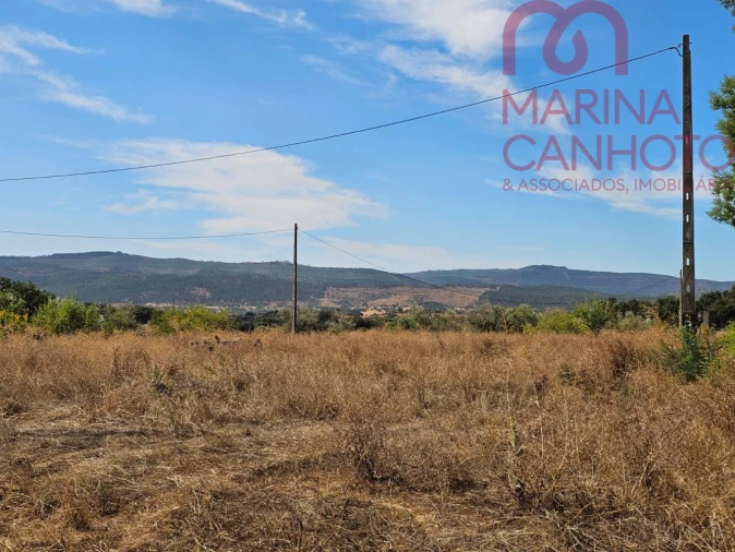 Quinta T2 para Venda em Rio de Moinhos Foto 13