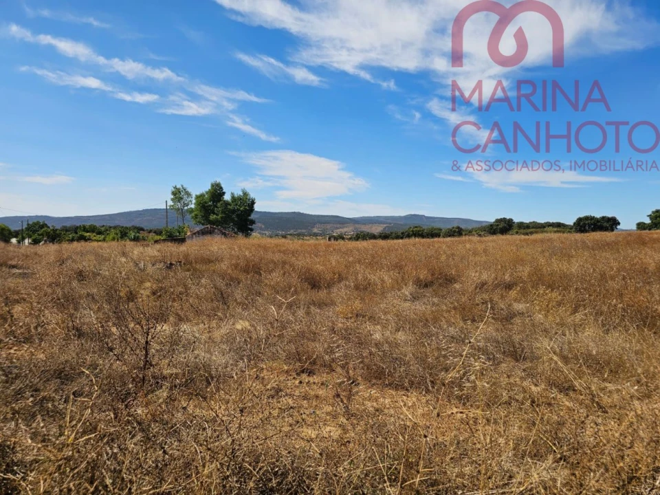 Quinta T2 para Venda em Rio de Moinhos Foto 20
