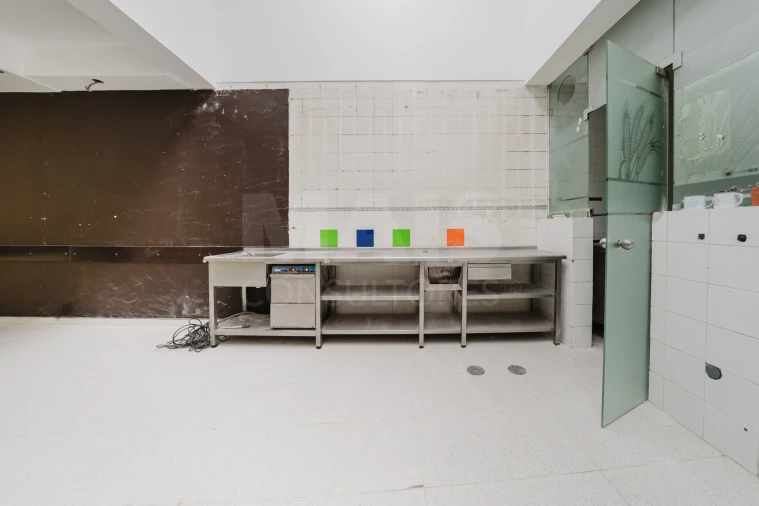 Loja para Venda em Bombarral e Vale Covo