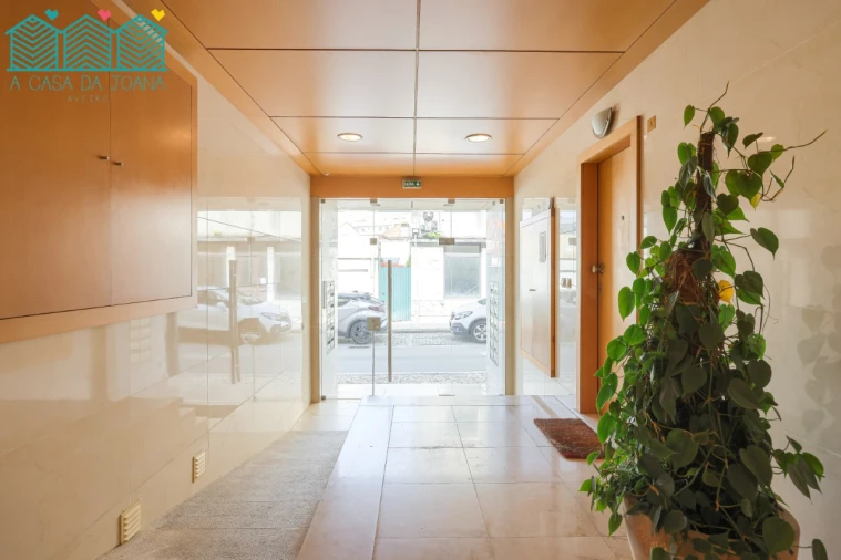 Apartamento T1 para Arrendamento em Glória e Vera Cruz Foto 23