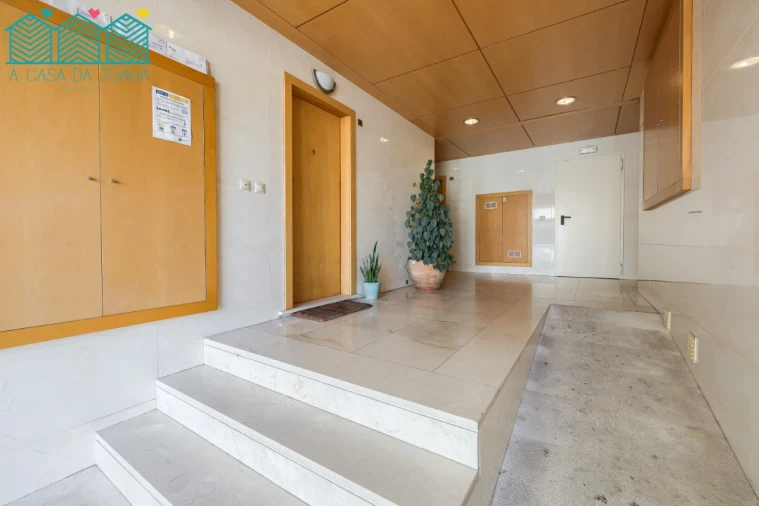 Apartamento T1 para Arrendamento em Glória e Vera Cruz Foto 24