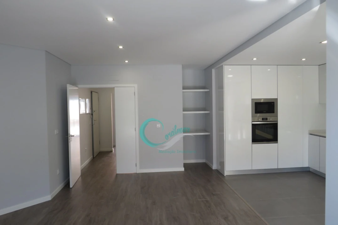 Apartamento T3 para Venda em Corroios Foto 9