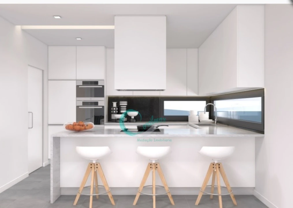 Apartamento T3 para Venda em Corroios Foto 4