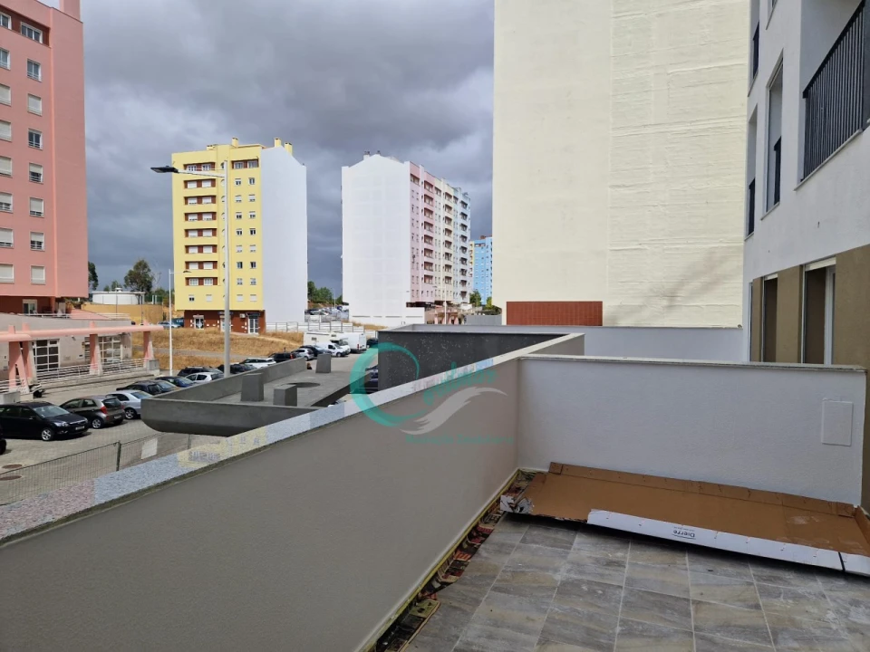 Apartamento T3 para Venda em Corroios Foto 21