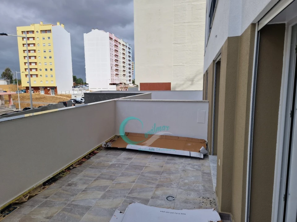 Apartamento T3 para Venda em Corroios Foto 18