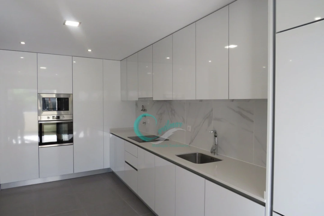 Apartamento T2 para Venda em Corroios Foto 7