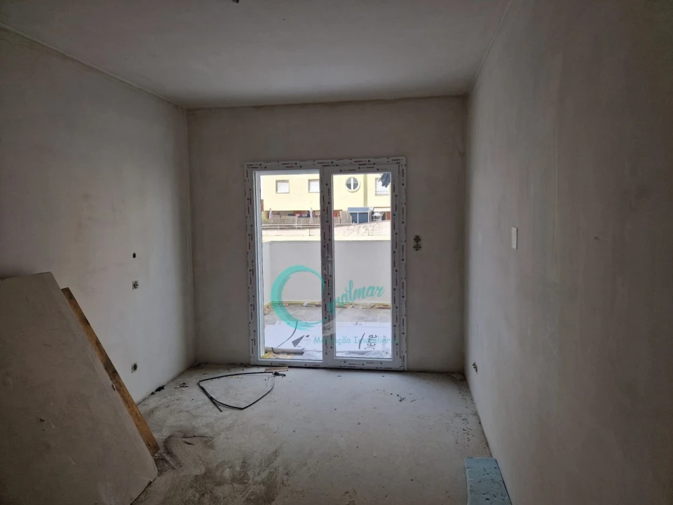 Apartamento T2 para Venda em Corroios Foto 22