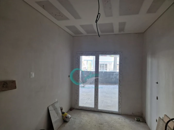 Apartamento T2 para Venda em Corroios Foto 37