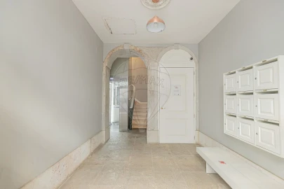 Apartamento T2 para Venda em Santa Maria Maior