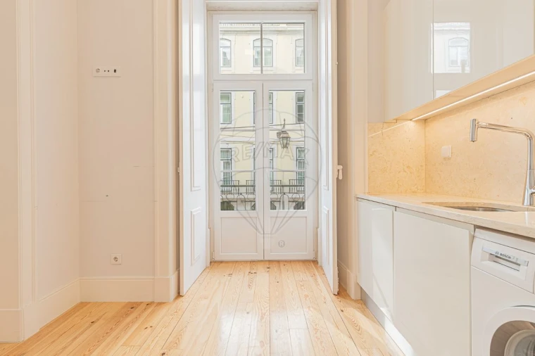 Apartamento T2 para Venda em Santa Maria Maior Foto 20