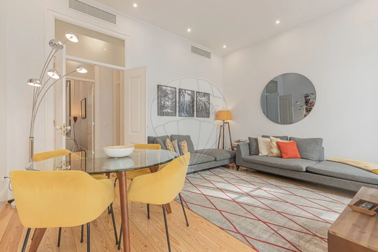 Apartamento T2 para Venda em Santa Maria Maior Foto 5