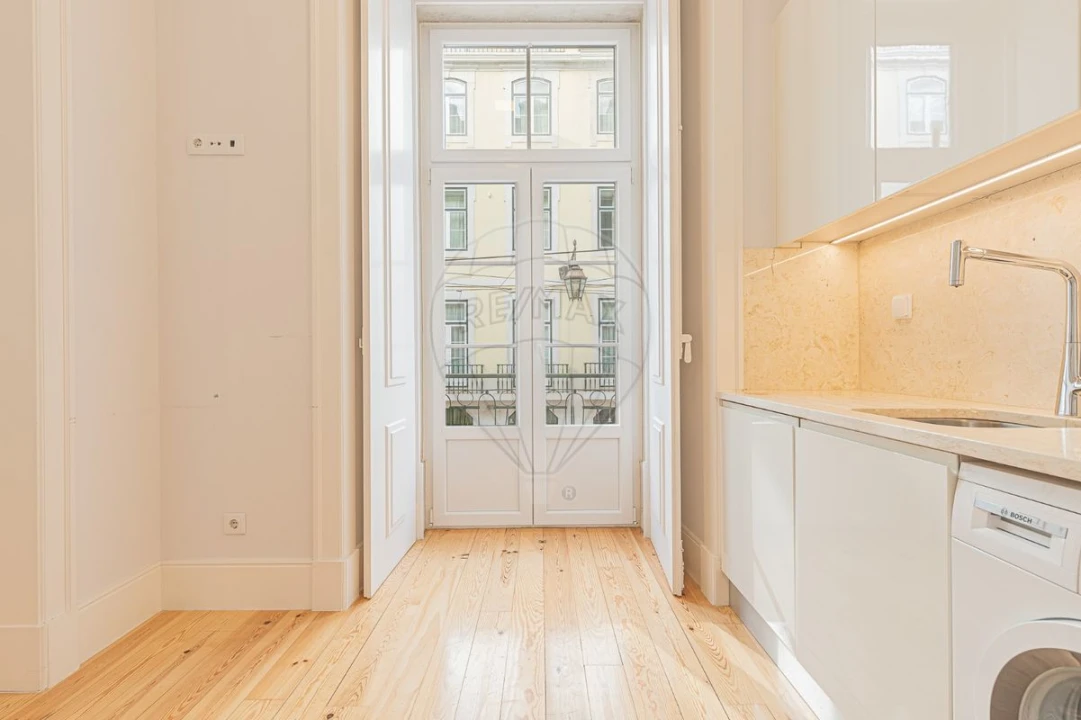 Apartamento T2 para Venda em Santa Maria Maior Foto 20
