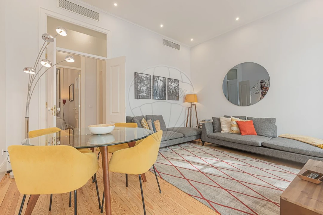 Apartamento T2 para Venda em Santa Maria Maior Foto 5