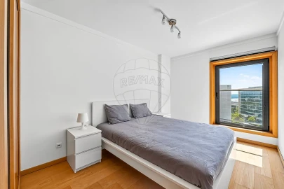 Apartamento T2 para Venda em Parque das Nações