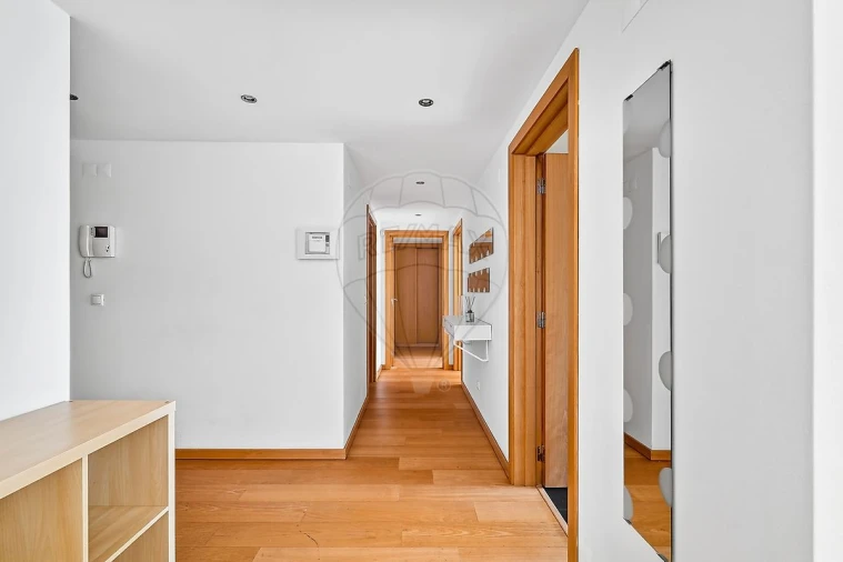 Apartamento T2 para Venda em Parque das Nações Foto 19