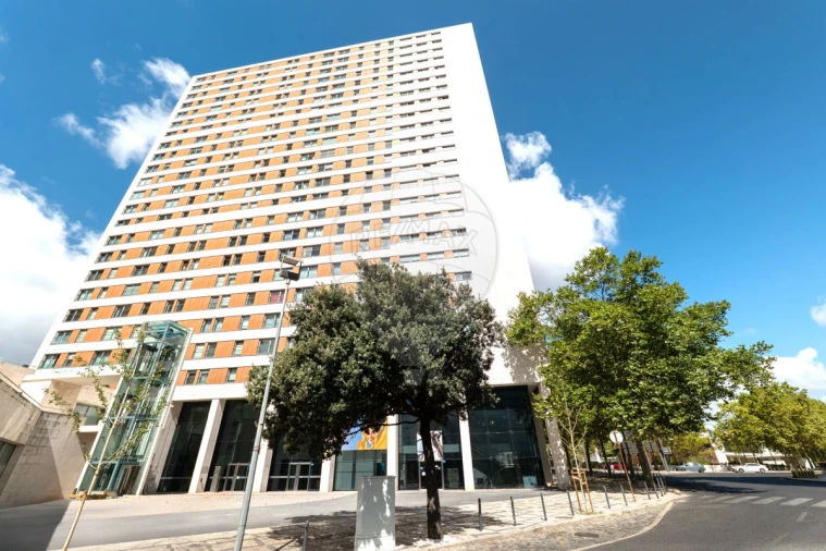 Apartamento T2 para Venda em Parque das Nações Foto 26