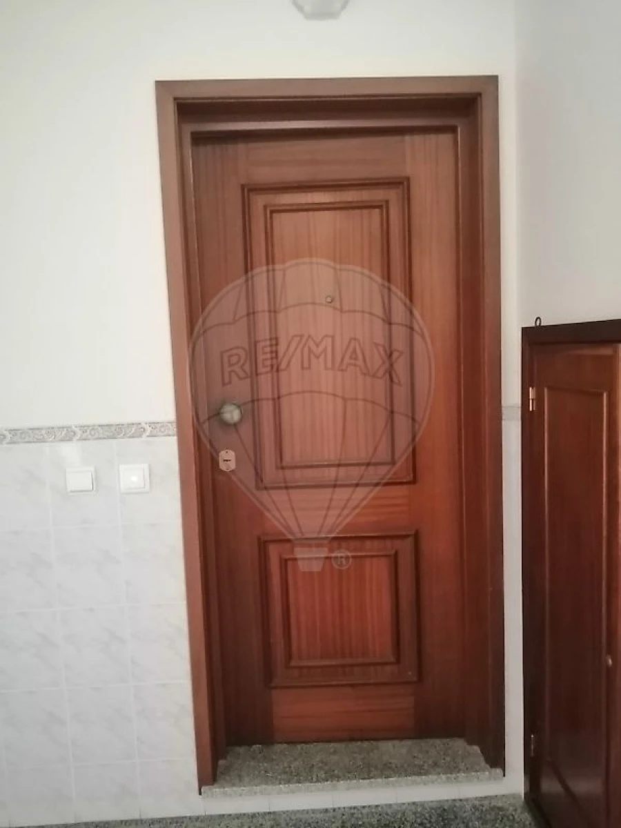Apartamento T2 para Arrendamento em Torreira Foto 6