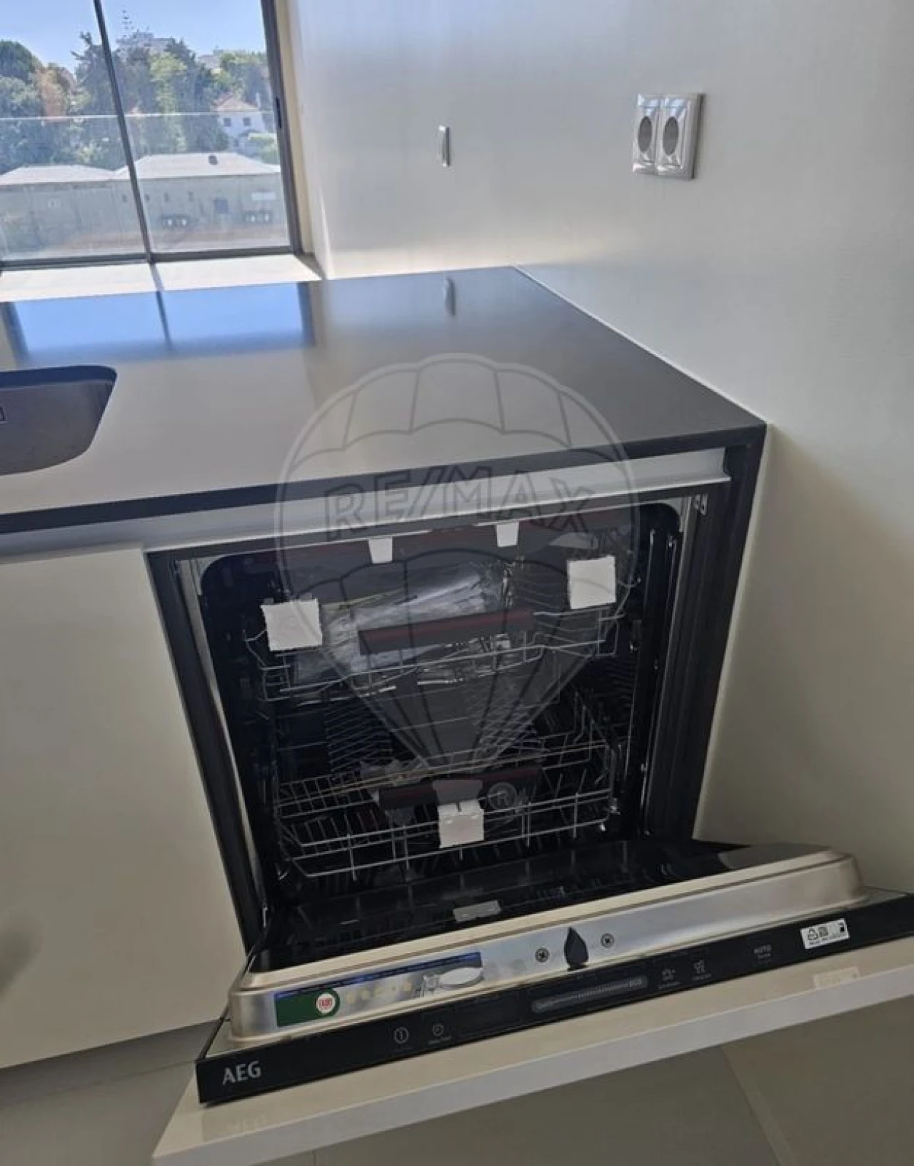 Apartamento T2 para Arrendamento em São João da Madeira Foto 33