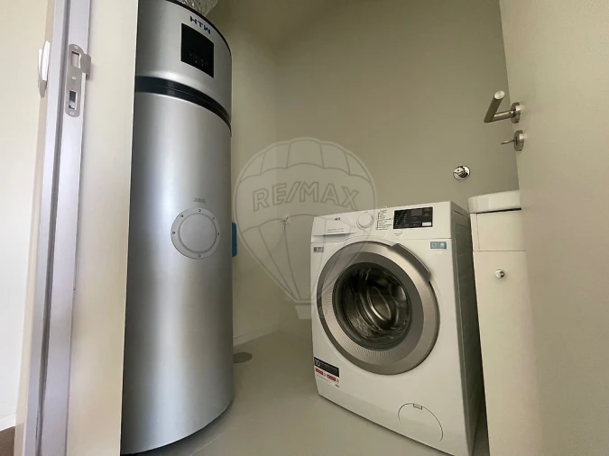 Apartamento T2 para Arrendamento em São João da Madeira Foto 15