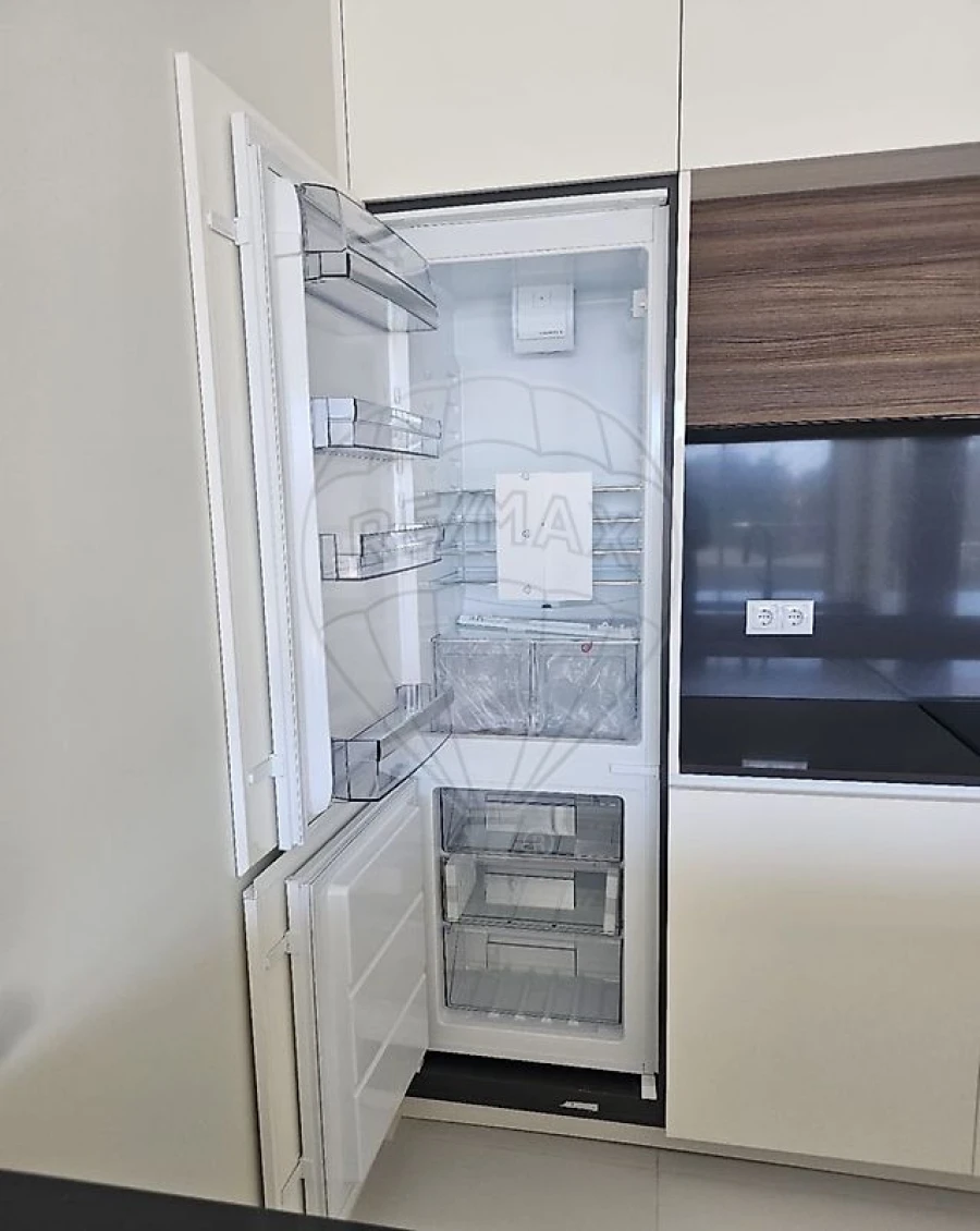 Apartamento T2 para Arrendamento em São João da Madeira Foto 34