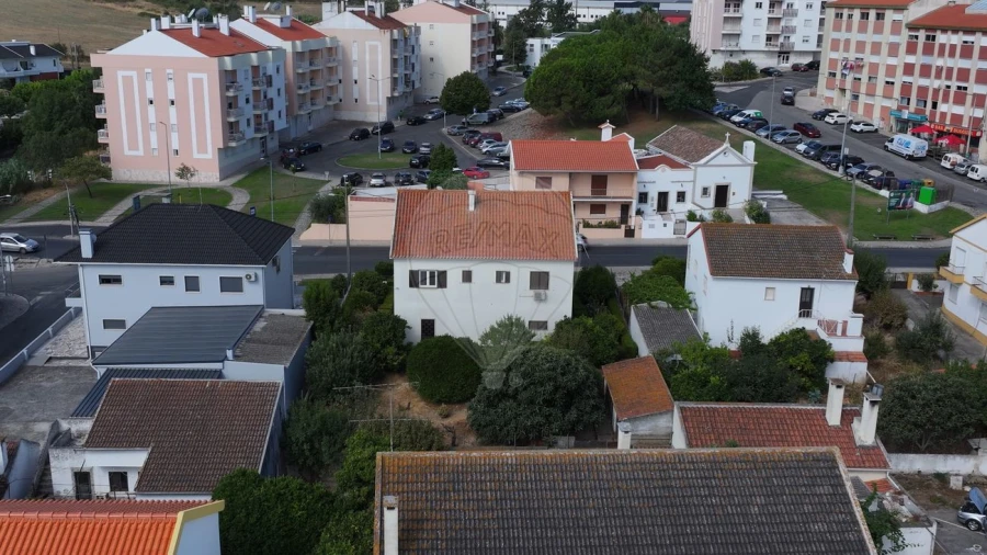 Moradia T3 para Venda em Arruda dos Vinhos Foto 16