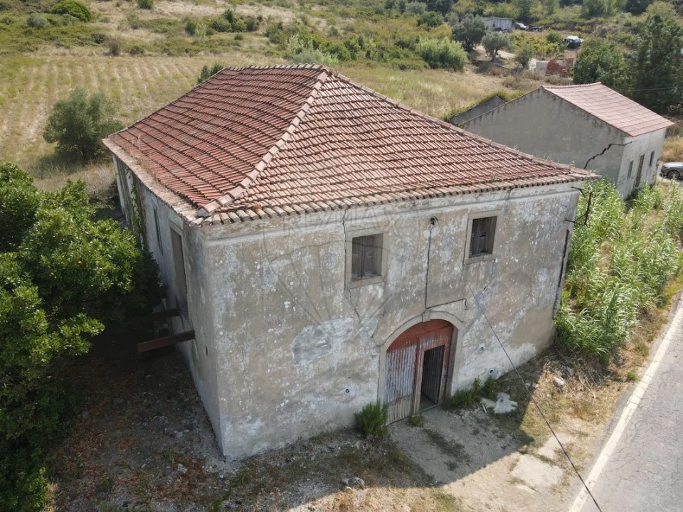 Negócio para Venda em Santo Quintino Foto 2