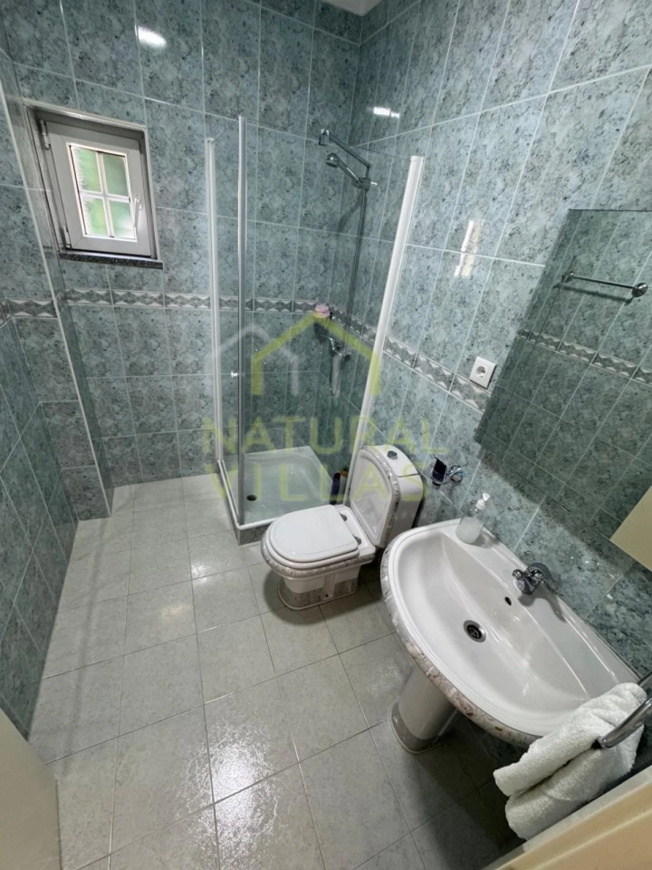 Moradia T5 para Venda em Resende Foto 11