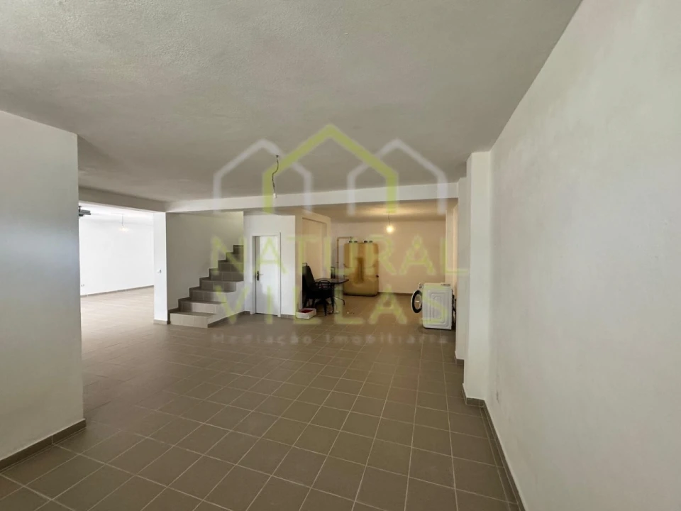 Moradia T5 para Venda em Resende Foto 18