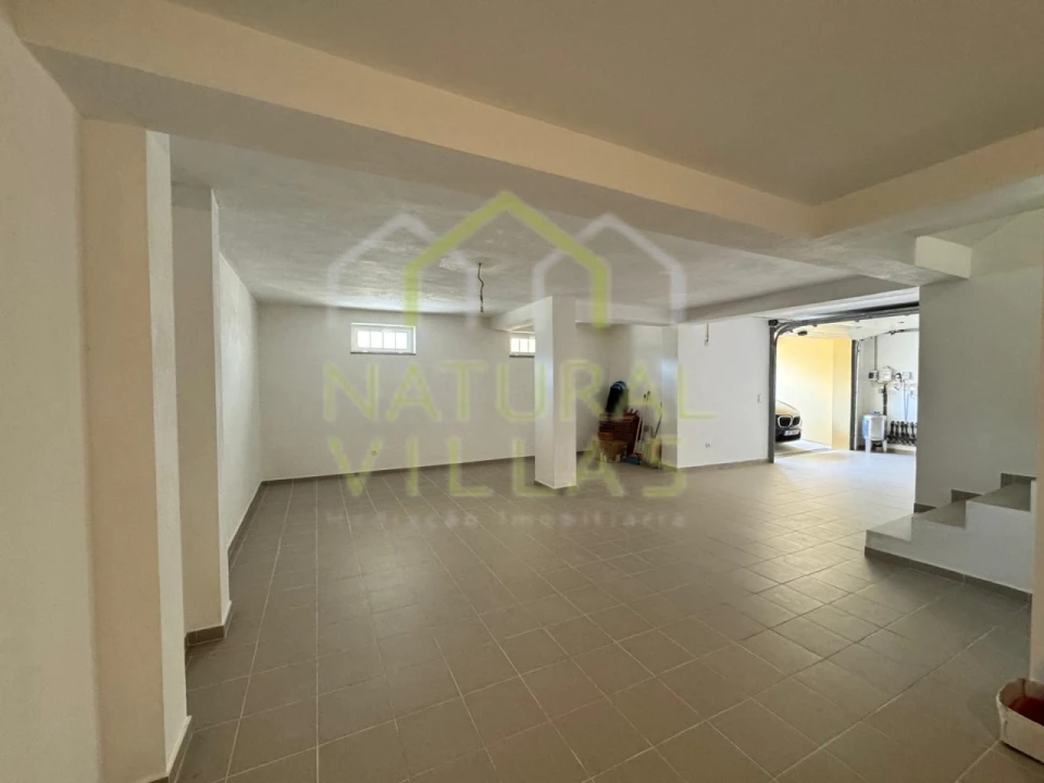 Moradia T5 para Venda em Resende Foto 17