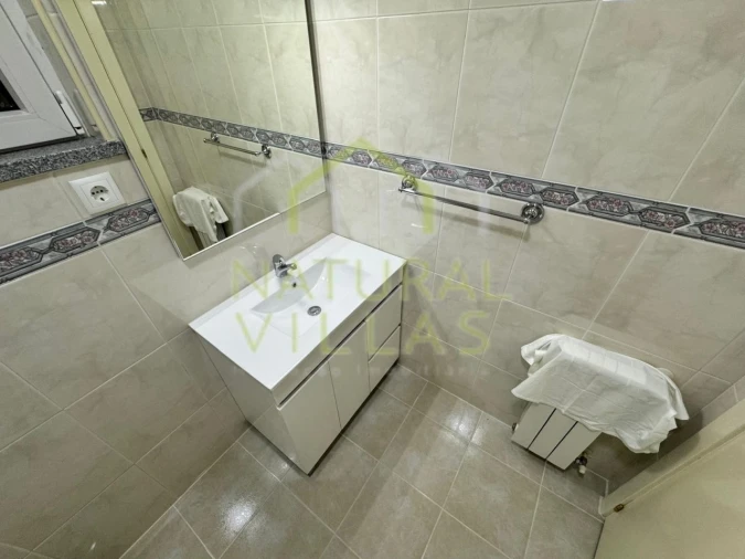 Moradia T5 para Venda em Resende Foto 13