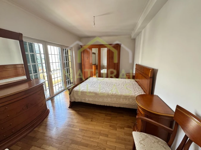 Moradia T5 para Venda em Resende Foto 6