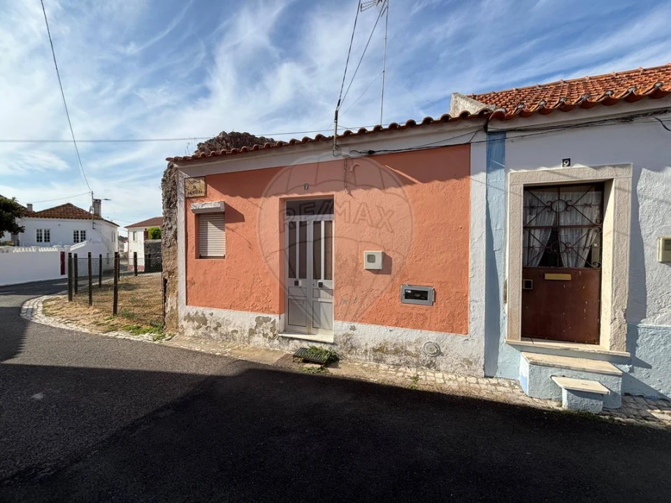 Moradia T1 para Venda em Pontevel Foto 1