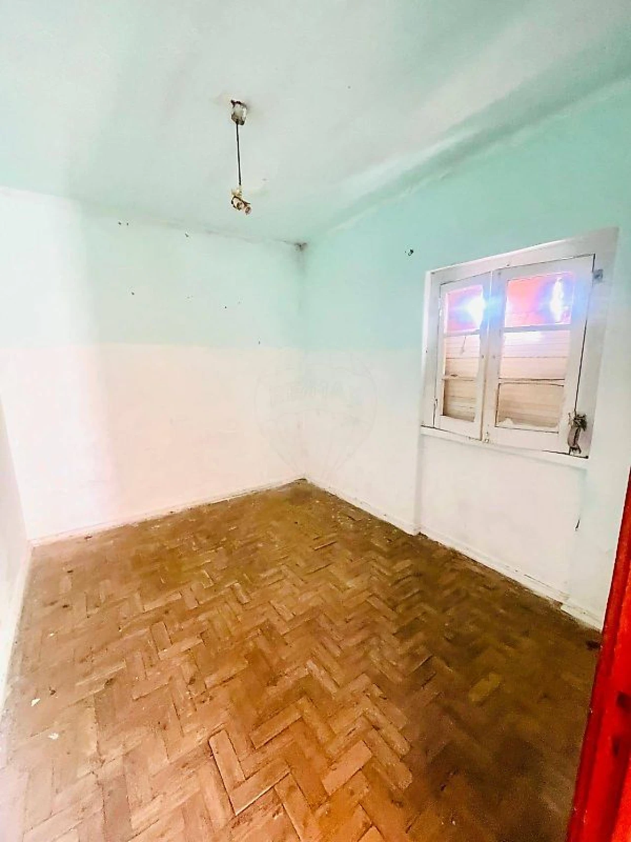 Moradia T4 para Venda em Vialonga Foto 8