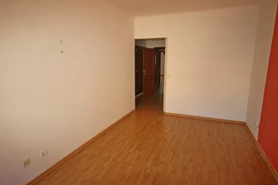 Apartamento T3 para Venda em Marvila, Ribeira Santarém, São Salvador, São Nicolau