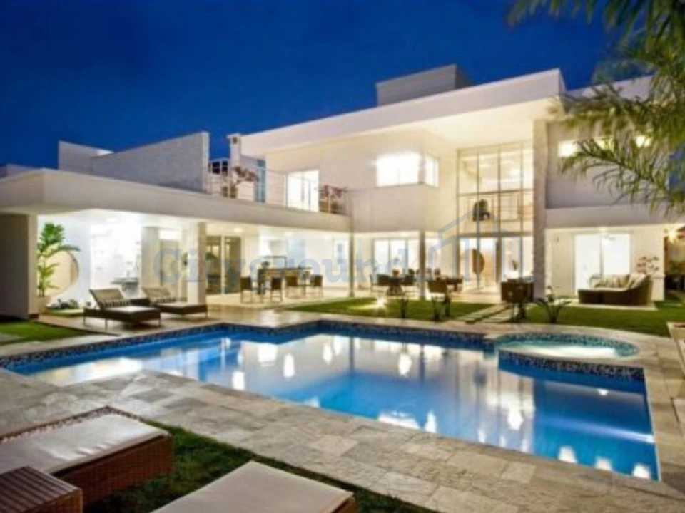 Terreno para Venda em Quarteira Foto 1