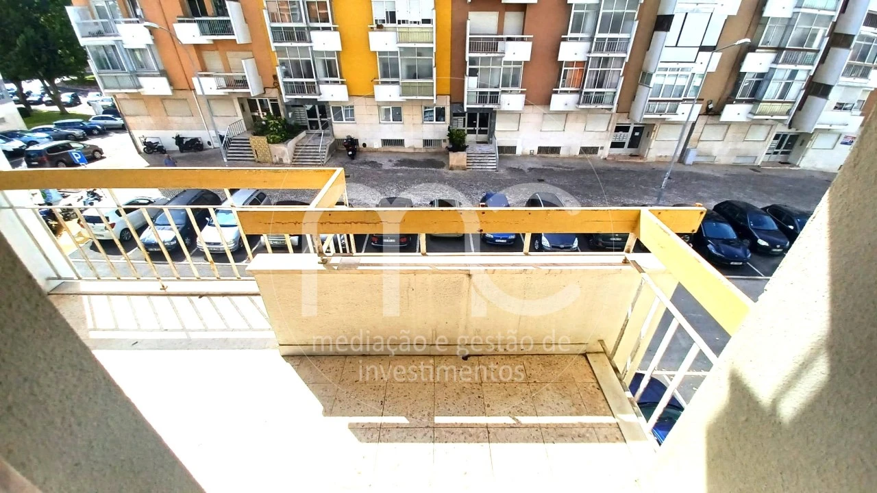 Apartamento T2 para Venda em Oeiras e São Julião da Barra, Paço de Arcos e Caxias Foto 1