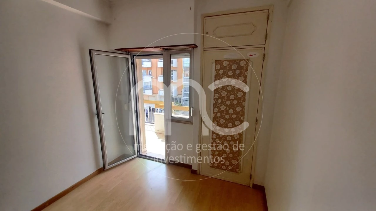 Apartamento T2 para Venda em Oeiras e São Julião da Barra, Paço de Arcos e Caxias Foto 20
