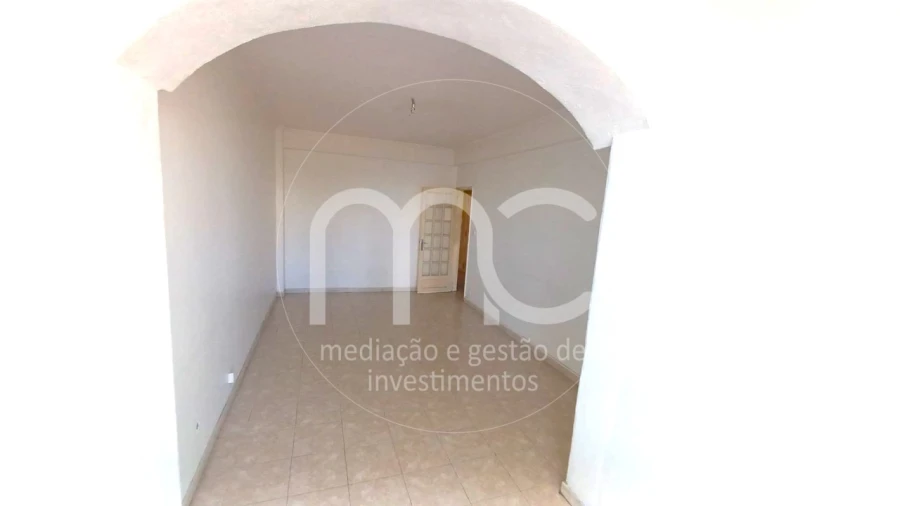 Apartamento T2 para Venda em Oeiras e São Julião da Barra, Paço de Arcos e Caxias Foto 10