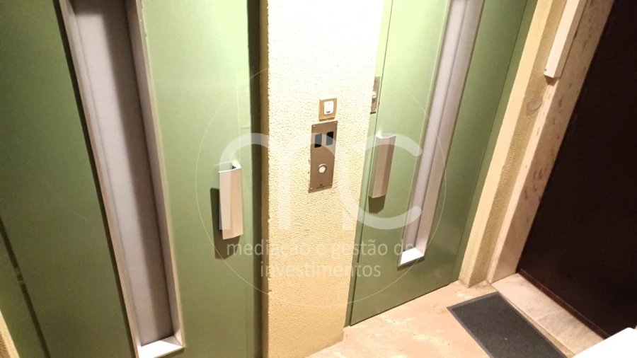 Apartamento T2 para Venda em Oeiras e São Julião da Barra, Paço de Arcos e Caxias Foto 25