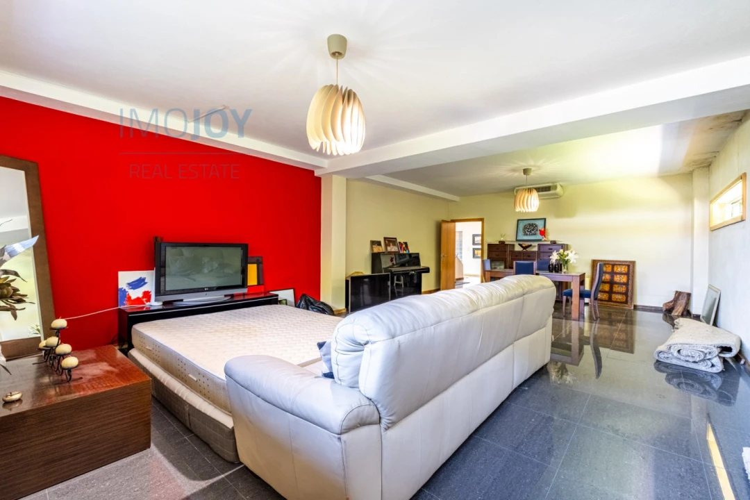 Moradia T5 para Venda em Cete Foto 33