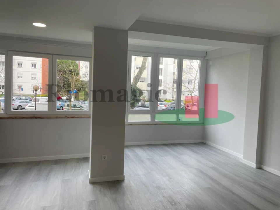 Apartamento T2 para Venda em Oeiras e São Julião da Barra, Paço de Arcos e Caxias Foto 6