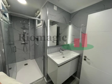 Apartamento T2 para Venda em Oeiras e São Julião da Barra, Paço de Arcos e Caxias