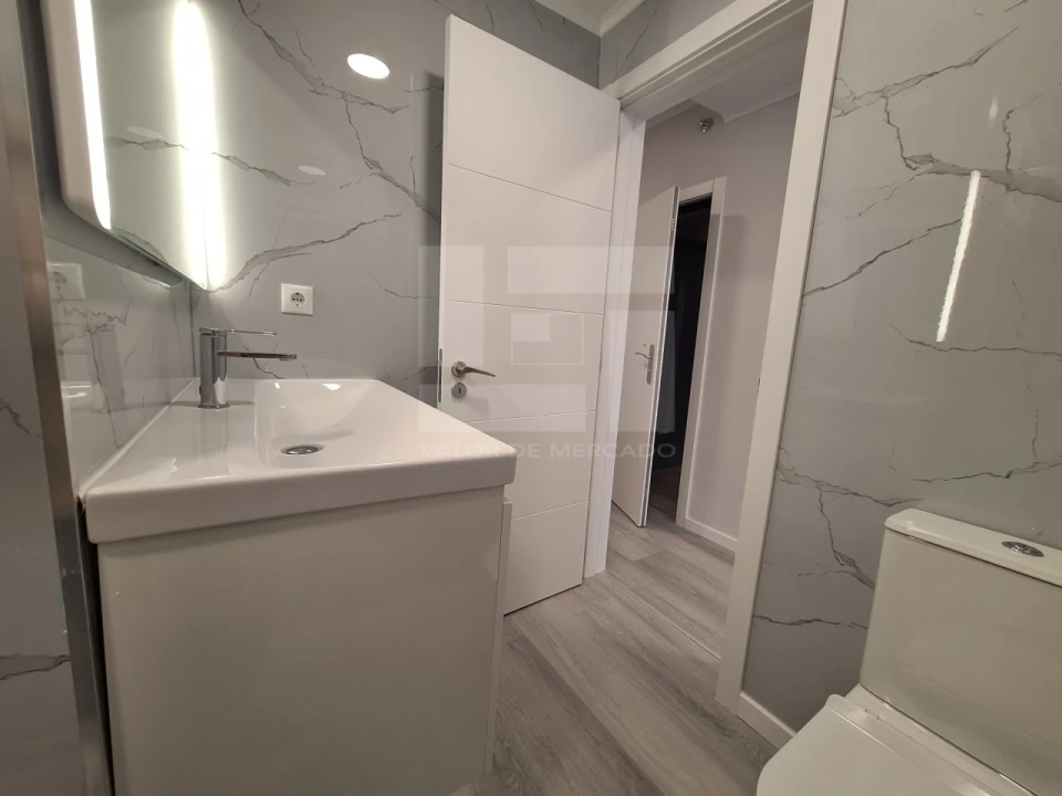 Apartamento T2 para Venda em Oeiras e São Julião da Barra, Paço de Arcos e Caxias Foto 13